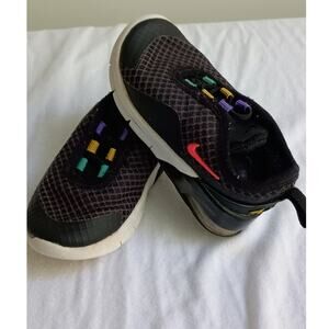 Nike Air black toddler size 6